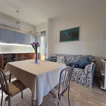 Mogano - By Ligooria